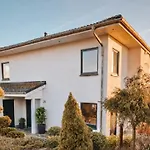 Schäfers - Ihr Wohlfühlort - Ruhe&komfort, Terrasse&garten, 300 Mbit Internet, 2 Seen Fußläufig
