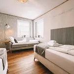 Schaefers - Ihr Wohlfuehlort - Hochwertige Ausstattung, Naturgrundstueck Mit Bachlauf, Terrassen, Wlan, Parken - An 2 Seen Bei Leipzig Apartment Grosspoesna