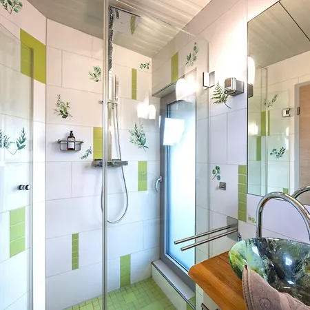 Apartman Schaefers - Ruhe, Komfort Und Natur Am Stoermthaler Und Markkleeberger See - 15 Min Leipzig City Großpösna