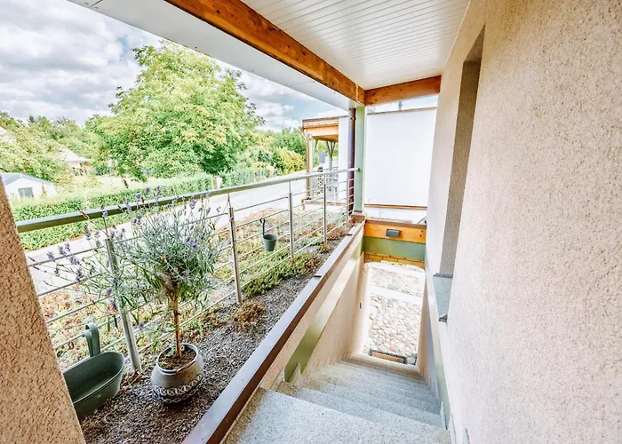 شقة Schaefers - Ihr Wohlfuehlort - Hochwertige Ausstattung, Naturgrundstueck Mit Bachlauf, Terrassen, Wlan, Parken - An 2 Seen Bei Leipzig غروسبونسنا