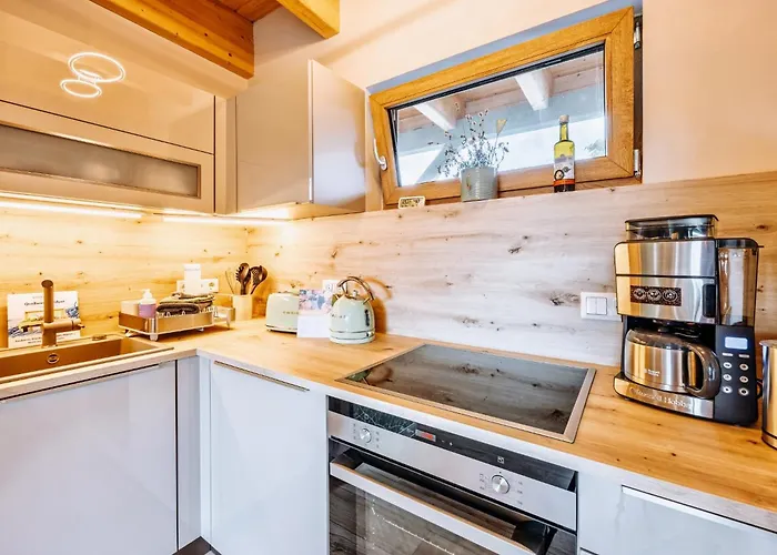 Schaefers - Ihr Wohlfuehlort - Hochwertige Ausstattung, Naturgrundstueck Mit Bachlauf, Terrassen, Wlan, Parken - An 2 Seen Bei Leipzig *